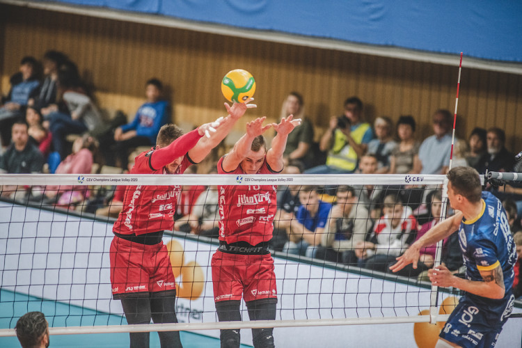 Jihostroj doma nastoupil proti největším hvězdám světového volejbalu