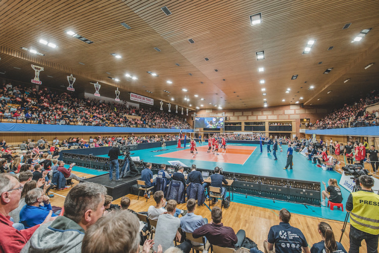 Jihostroj doma nastoupil proti největším hvězdám světového volejbalu