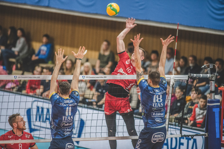 Jihostroj doma nastoupil proti největším hvězdám světového volejbalu