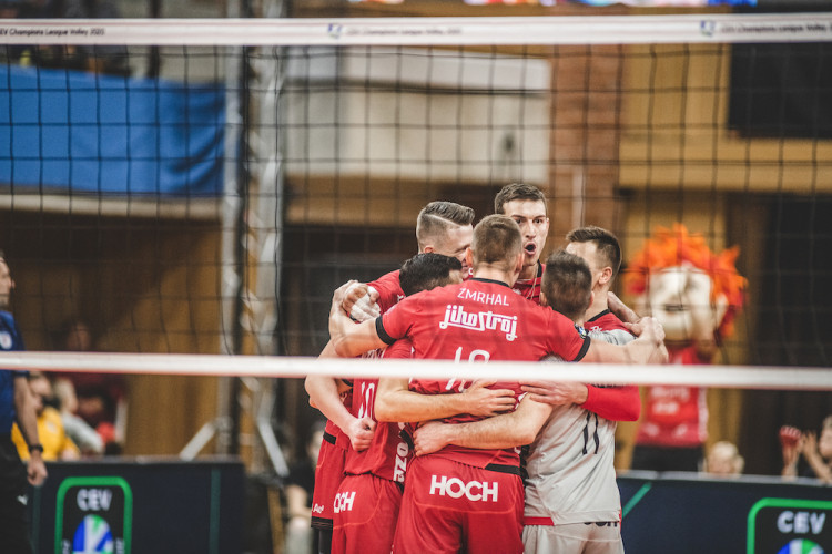 Jihostroj doma nastoupil proti největším hvězdám světového volejbalu