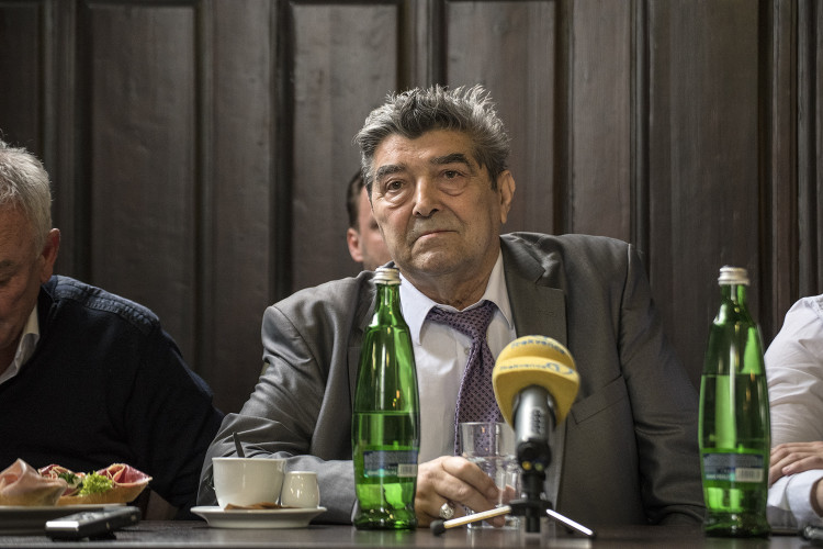 FOTOGALERIE: O víkendu startuje 425. Matějská pouť. Podívejte se, jak probíhají přípravy