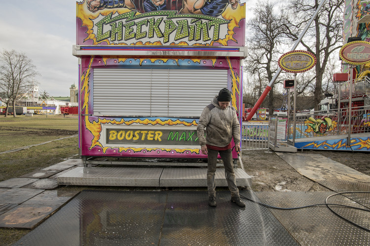 FOTOGALERIE: O víkendu startuje 425. Matějská pouť. Podívejte se, jak probíhají přípravy