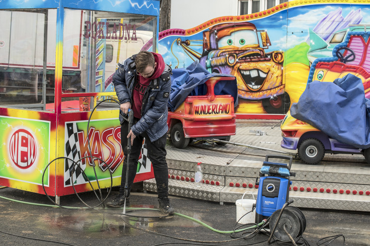 FOTOGALERIE: O víkendu startuje 425. Matějská pouť. Podívejte se, jak probíhají přípravy