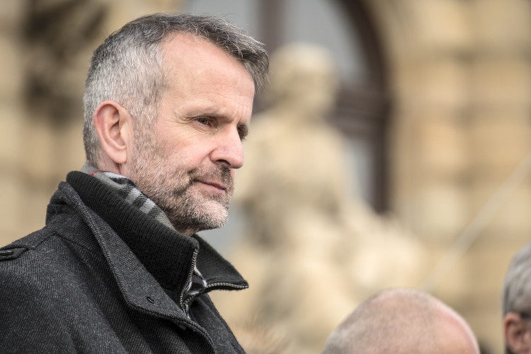 FOTOGALERIE: Od Rudolfina dnes odpoledne vyrazila Expedice Tatra kolem světa 2