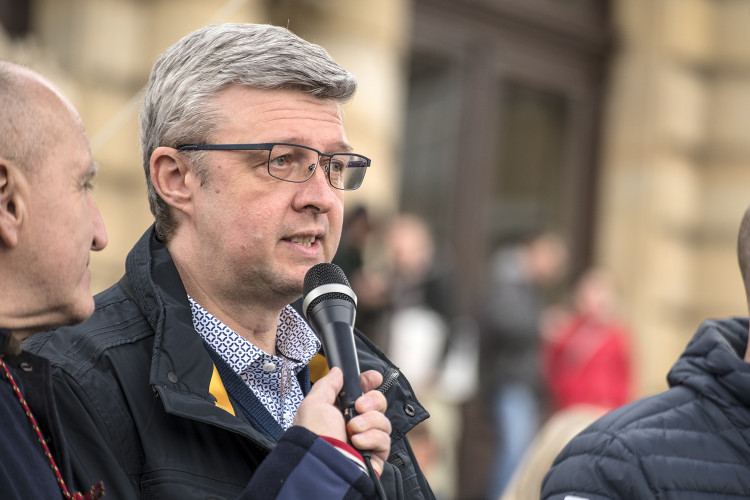 FOTOGALERIE: Od Rudolfina dnes odpoledne vyrazila Expedice Tatra kolem světa 2