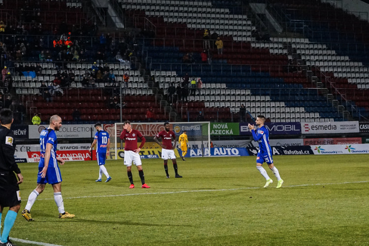 FOTOGALERIE: Podívejte se na fotky z vítězného zápasu Sigmy se Spartou