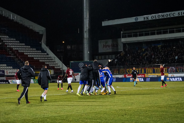 FOTOGALERIE: Podívejte se na fotky z vítězného zápasu Sigmy se Spartou