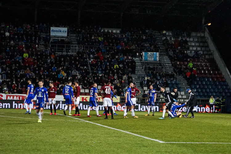 FOTOGALERIE: Podívejte se na fotky z vítězného zápasu Sigmy se Spartou