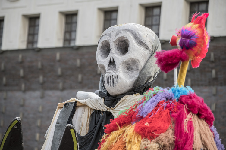 FOTOGALERIE: V Praze vrcholí Žižkovský masopust. Podívejte se na fotky z průvodu