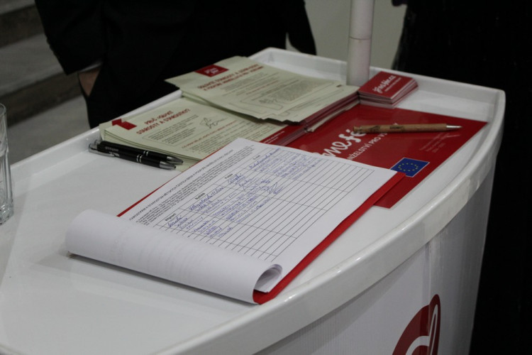 Brněnský Queerball 2020 propagoval s tématem Spolu navěky manželství pro všechny