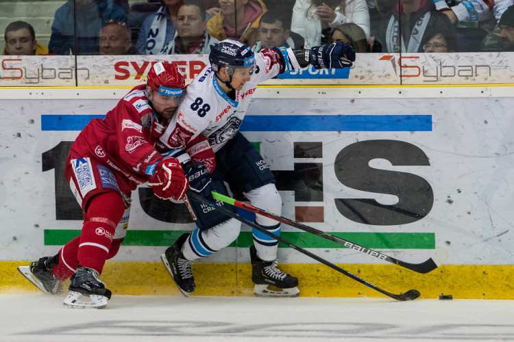 Třinec dnes nad Tygry zvítězil 4:0