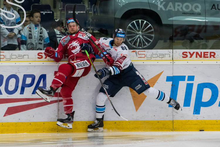 Třinec dnes nad Tygry zvítězil 4:0