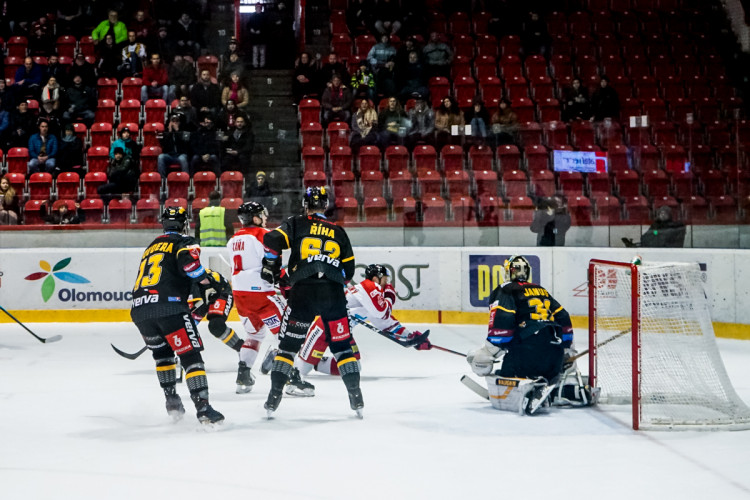 FOTOGALERIE: Hokejisté Olomouce si zajistili konečné sedmé místo v tabulce