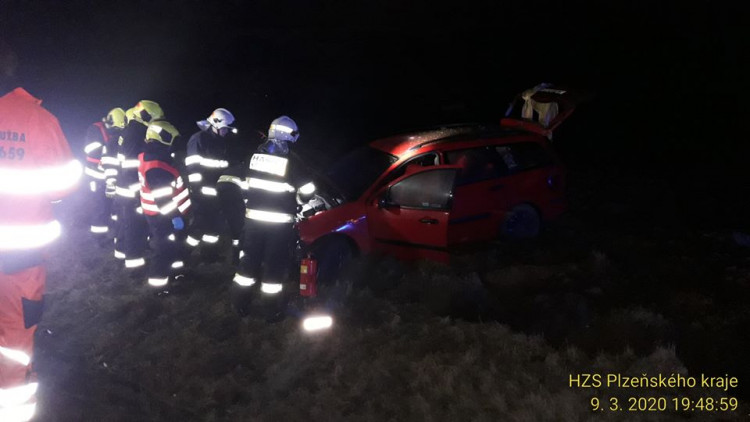 FOTOGALERIE: Nehody na lzeňsku