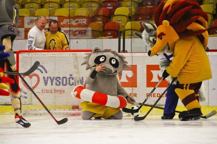 Exhibice Oldy Válka