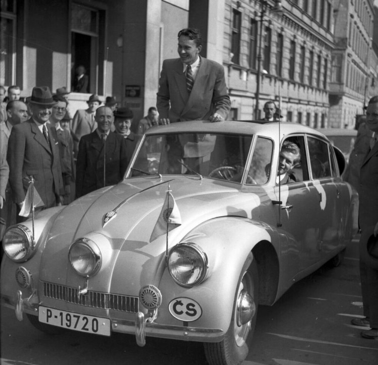 FOTOGALERIE: Cestovatelé Vaňourek a Socha plánují svoji druhou expedici