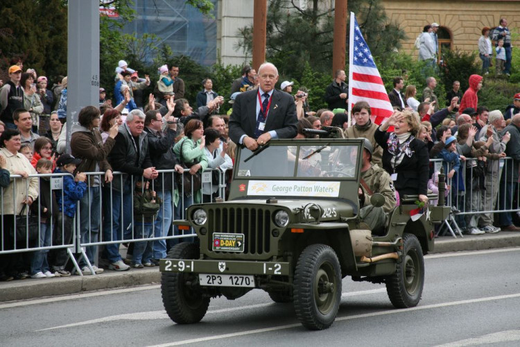 FOTOGALERIE: Veteráni na Slavnostech svobody