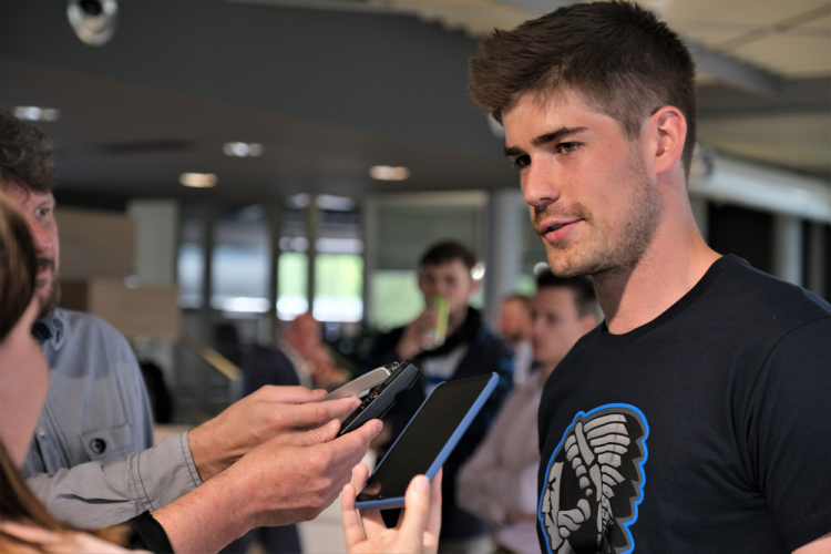 FOTOGALERIE: Podpis partnerské smlouvy mezi HC Škoda Plzeň a Autocentrum Jan Šmucler