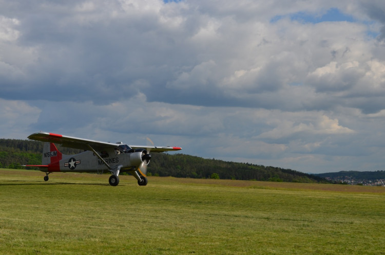 FOTO: V Letkově si připomněli výročí prvního veřejného letu
