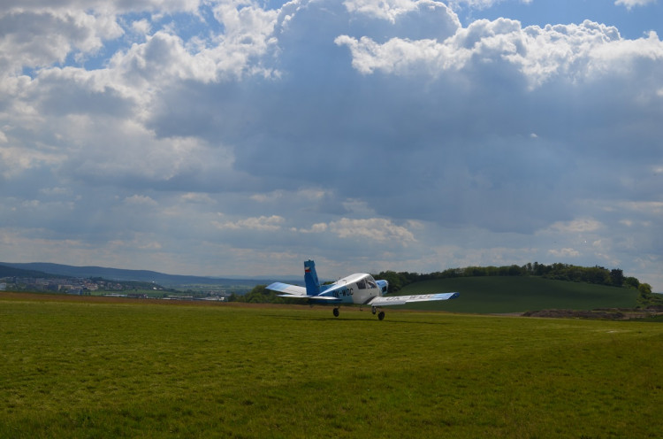FOTO: V Letkově si připomněli výročí prvního veřejného letu