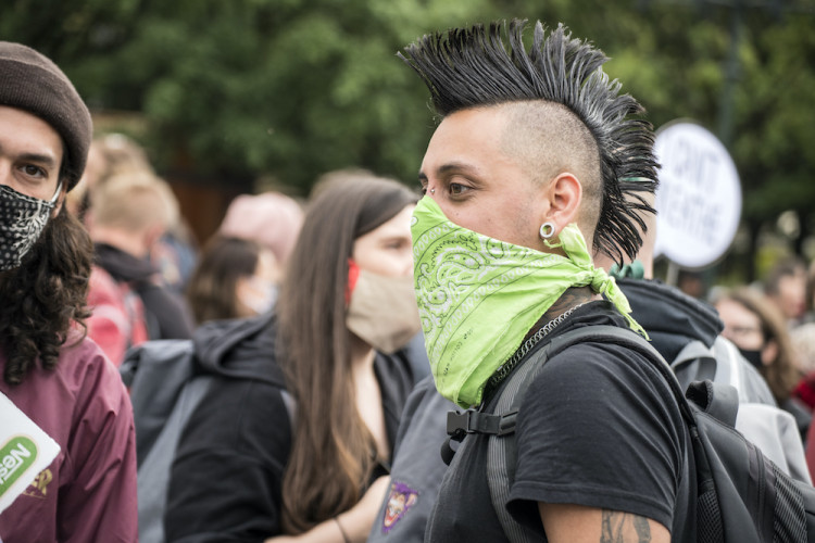 V Praze protestovaly stovky lidí proti policejnímu násilí