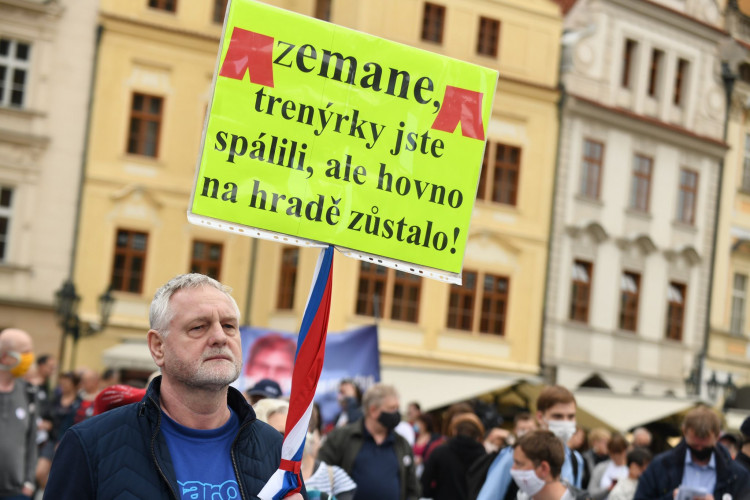 Demonstrace proti vládě