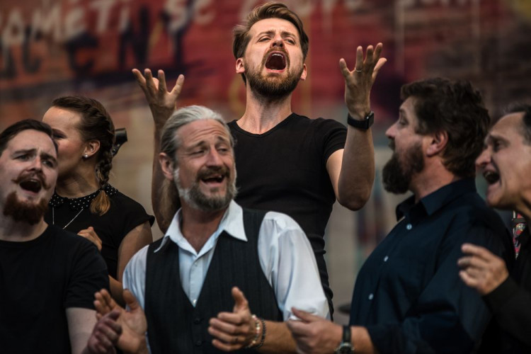 FOTOGALERIE: Děkovný koncert pro dobrovolníky za práci v době korony