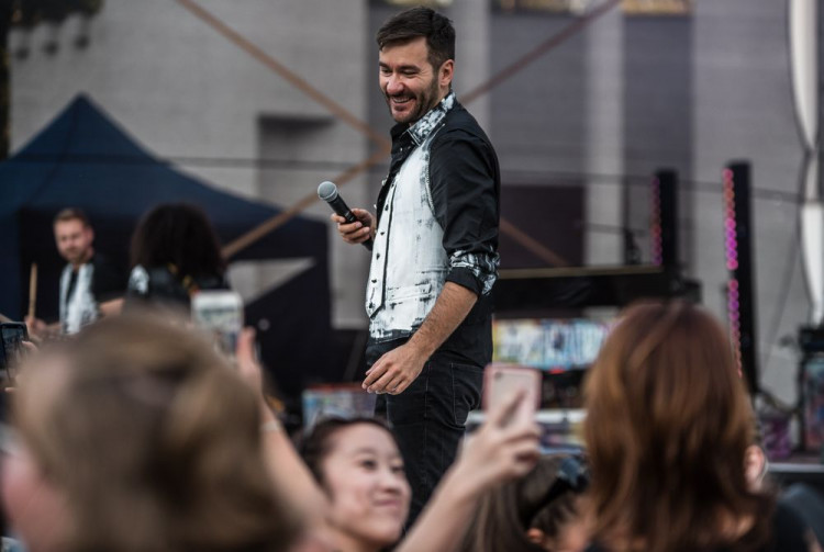 FOTOGALERIE: Děkovný koncert pro dobrovolníky za práci v době korony