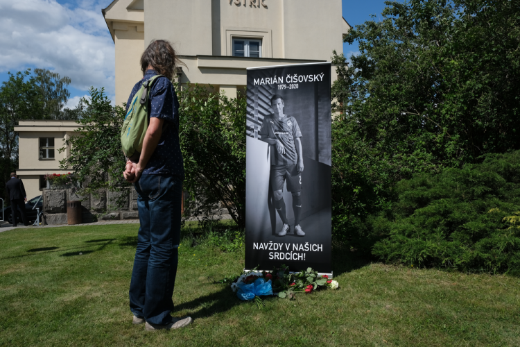 FOTOGALERIE: Poslední rozloučení s Mariánem Čišovským