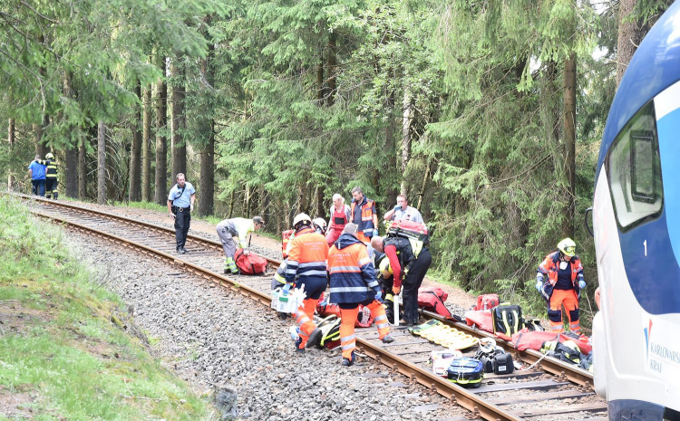 FOTO: Nehoda dvou vlaků u Perninku