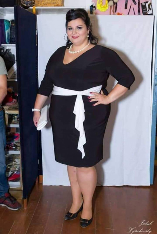 Šaty dělaj(í) ženy