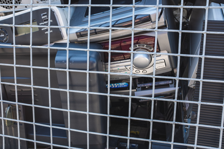 Tam, kde končí odpadky. Reportáž z vyškovské třídírny Respono, autor: Tomáš Valnoha