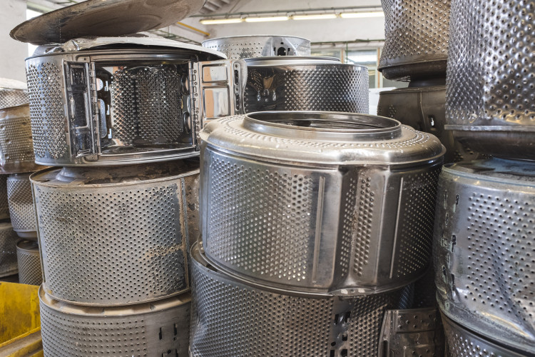 Tam, kde končí odpadky. Reportáž z vyškovské třídírny Respono, autor: Tomáš Valnoha