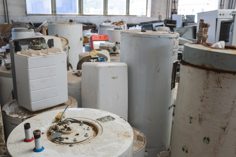 Tam, kde končí odpadky. Reportáž z vyškovské třídírny Respono, autor: Tomáš Valnoha