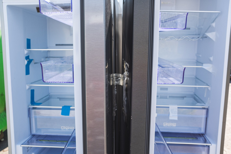 Tam, kde končí odpadky. Reportáž z vyškovské třídírny Respono, autor: Tomáš Valnoha