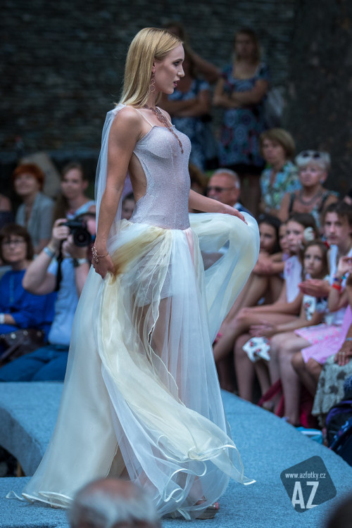 Křehká krása 2020