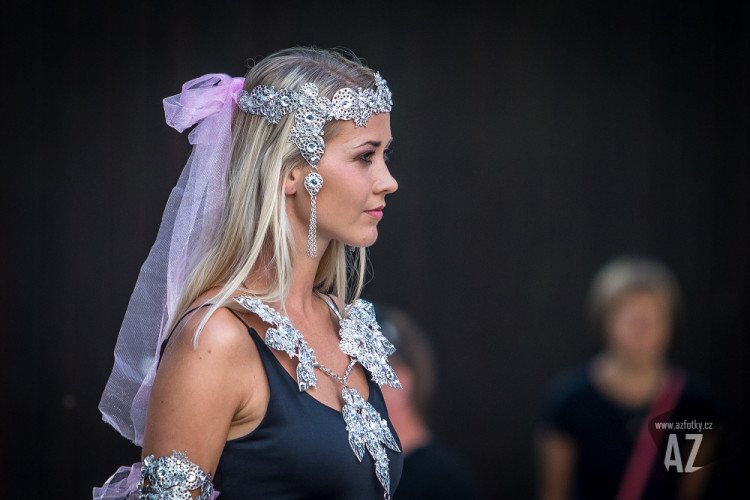 Křehká krása 2020