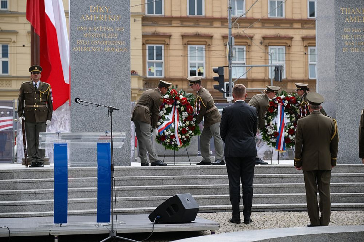 FOTOGALERIE: Mike Pompeo v Plzni