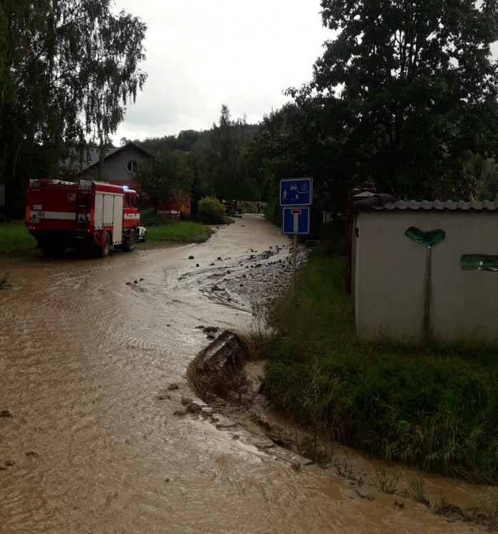 FOTOGALERIE: Přívalový liják se přehnal Plzeňským krajem