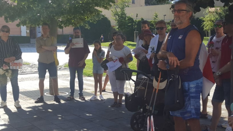 Lidé v Jihlavě vyjádřili podporu demonstrantů v Bělorusku