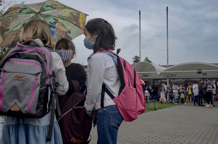 První školní na ZŠ SNP v Hradci Králové