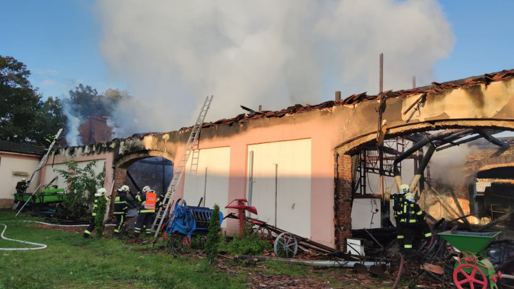 FOTOGALERIE: Požár zemědělského muzea