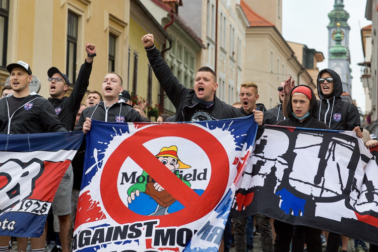 FOTOGALERIE: Motor se po sedmi letech vrátil do extraligy, doma nestačil na neoblíbený Mountfield