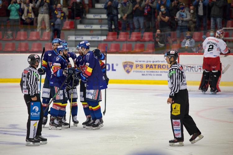 FOTOGALERIE: Motor se po sedmi letech vrátil do extraligy, doma nestačil na neoblíbený Mountfield