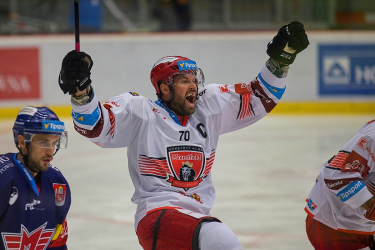 FOTOGALERIE: Motor se po sedmi letech vrátil do extraligy, doma nestačil na neoblíbený Mountfield