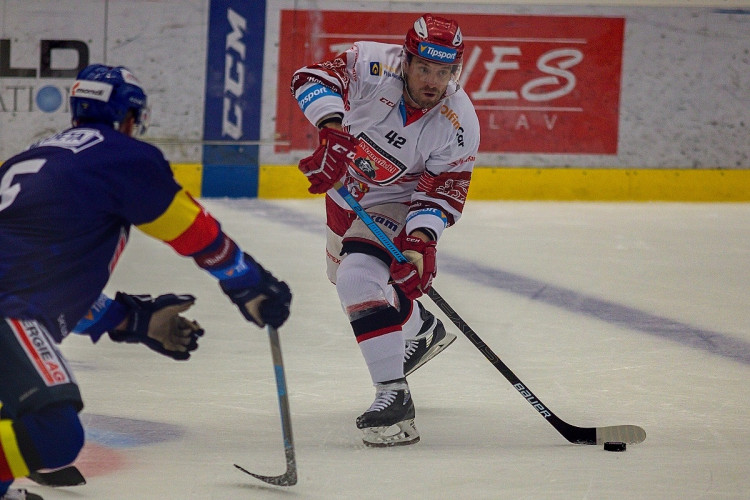 FOTOGALERIE: Motor se po sedmi letech vrátil do extraligy, doma nestačil na neoblíbený Mountfield