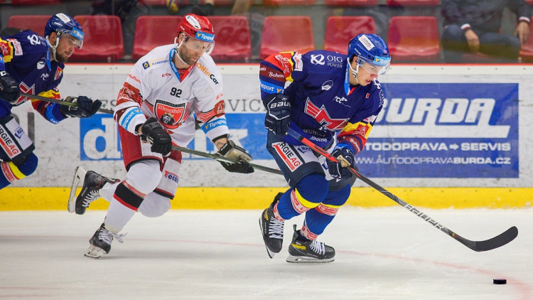 FOTOGALERIE: Motor se po sedmi letech vrátil do extraligy, doma nestačil na neoblíbený Mountfield