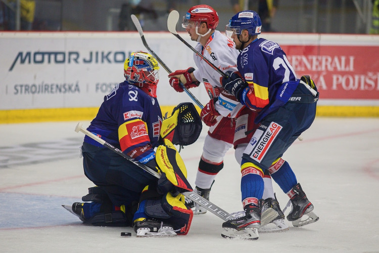 FOTOGALERIE: Motor se po sedmi letech vrátil do extraligy, doma nestačil na neoblíbený Mountfield