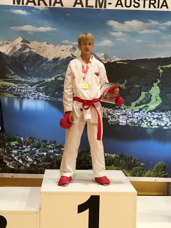 Závodníci TJ Karate České Budějovice zaváleli v Rakousku!