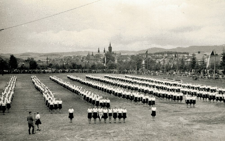 FOTOGALERIE: Vzpomínka na sokola Josefa Beneše